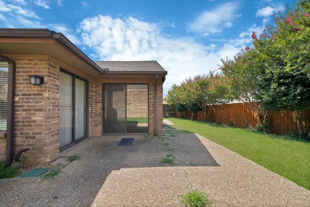 4021 Winter Park Lane, Addison, TX 75001