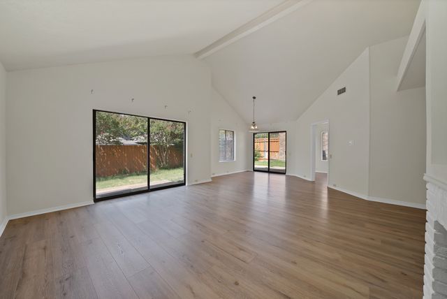 4021 Winter Park Lane, Addison, TX 75001