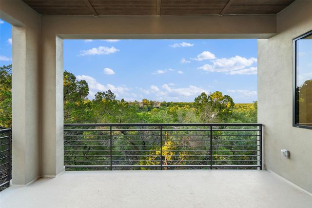 9803 Ribelin Ranch CT 16, Austin, TX 78750