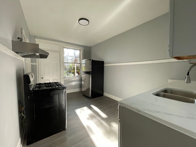 2006 N Laporte Street 1, Chicago, IL 60639
