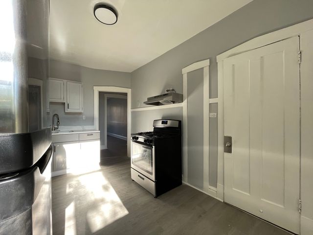 2006 N Laporte Street 1, Chicago, IL 60639