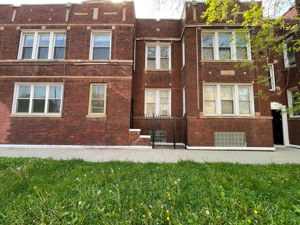 2006 N Laporte Street 1, Chicago, IL 60639