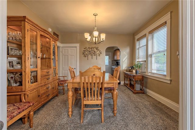 1016 Patterson Ave, Jeannette, PA 15644