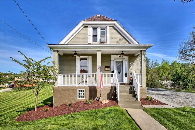 1016 Patterson Ave, Jeannette, PA 15644