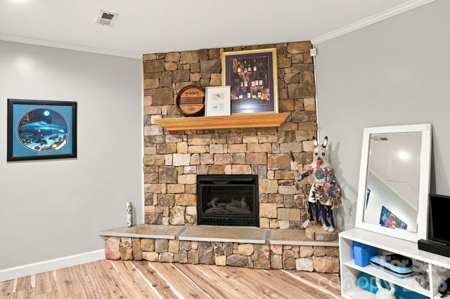1463 Brookstone Drive, Hickory, NC 28602