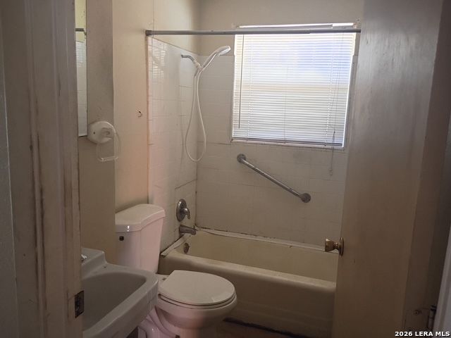 1619 Latimer, San Antonio, TX 78220