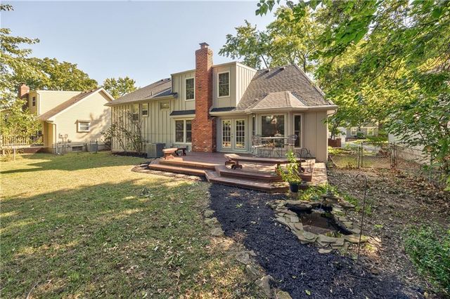 7736 Westgate Drive, Lenexa, KS 66216