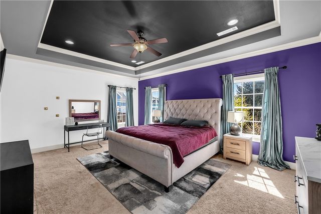 1013 Charing Cross, Cave Springs, AR 72718