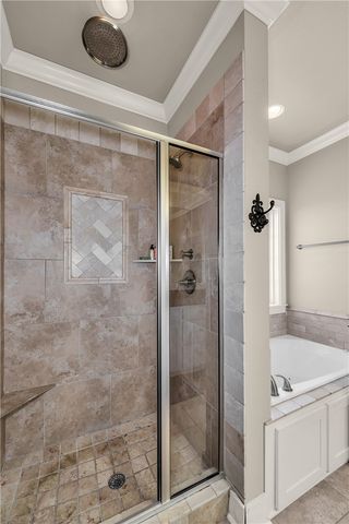 1013 Charing Cross, Cave Springs, AR 72718