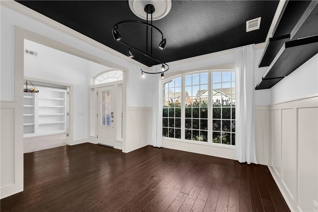 1013 Charing Cross, Cave Springs, AR 72718