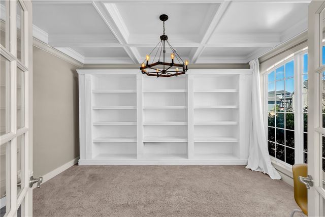 1013 Charing Cross, Cave Springs, AR 72718