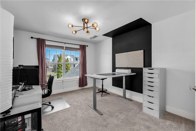 1013 Charing Cross, Cave Springs, AR 72718