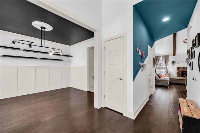 1013 Charing Cross, Cave Springs, AR 72718