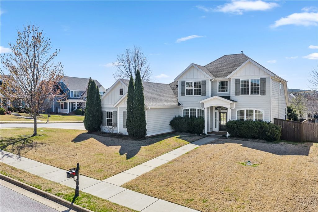 1013 Charing Cross, Cave Springs, AR 72718