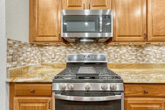 6555 Esperanza Drive, Castle Pines, CO 80108