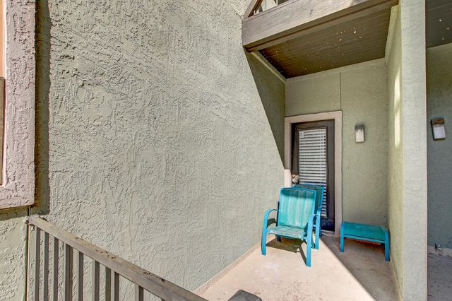 807 W 25th ST 210, Austin, TX 78705