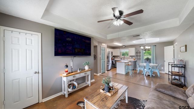 111 vzcr 3433, Wills Point, TX 75169