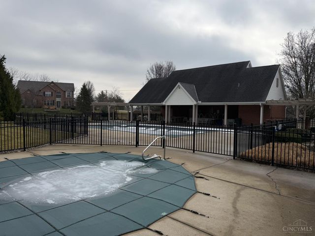 7531 Tylers Hill Court, West Chester, OH 45069