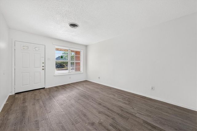 1626 Bois D Arc Pl, Corpus Christi, TX 78416