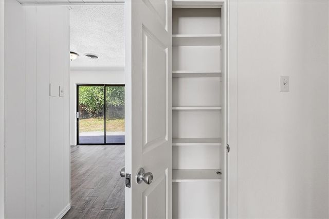 1626 Bois D Arc Pl, Corpus Christi, TX 78416