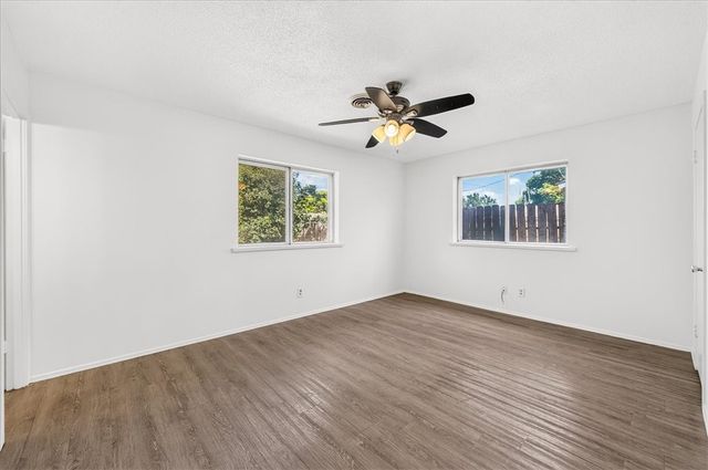 1626 Bois D Arc Pl, Corpus Christi, TX 78416