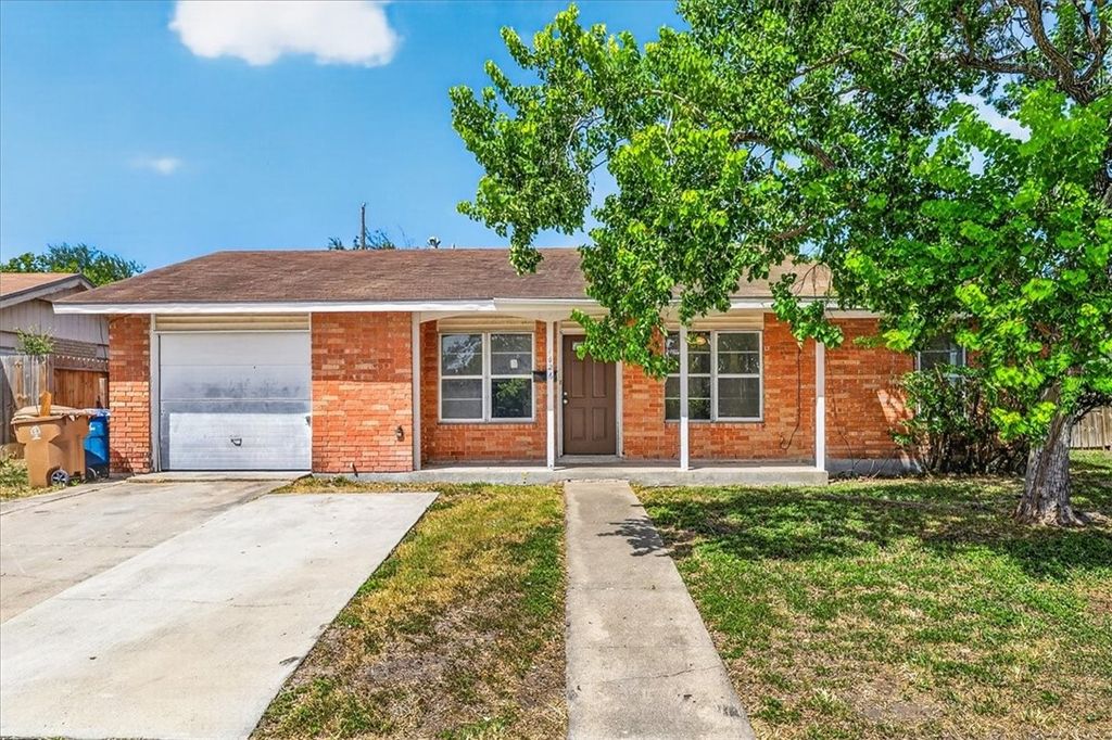 1626 Bois D Arc Pl, Corpus Christi, TX 78416