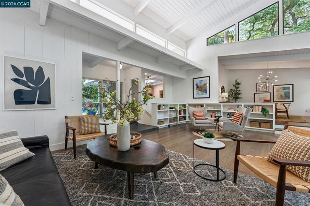 805 Tanglewood Dr, Lafayette, CA 94549