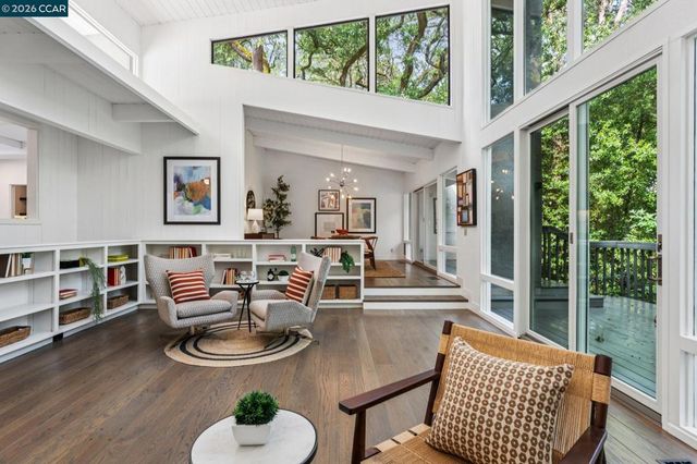 805 Tanglewood Dr, Lafayette, CA 94549