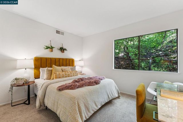 805 Tanglewood Dr, Lafayette, CA 94549
