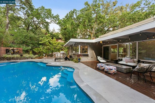 805 Tanglewood Dr, Lafayette, CA 94549