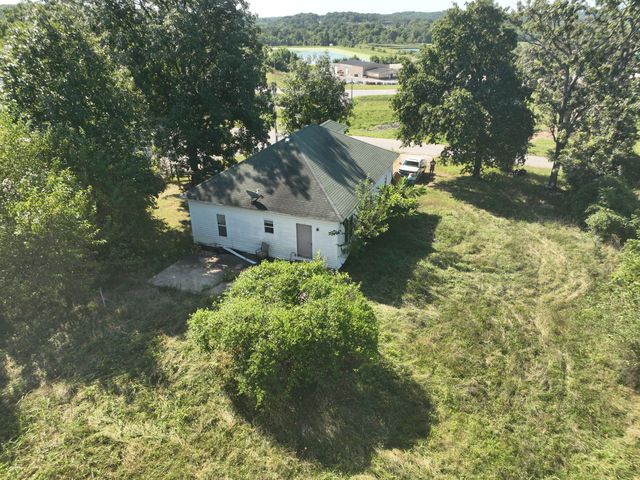 1045 Sycamore Street, Cabool, MO 65689