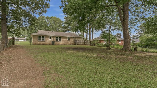 1721 Westwood Drive, Jonesboro, AR 72401