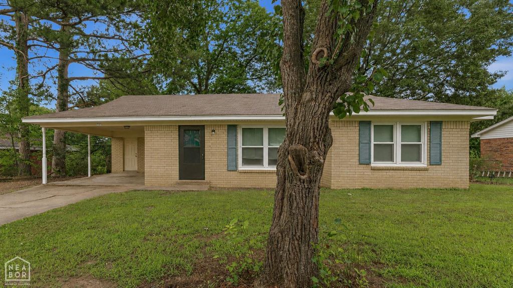 1721 Westwood Drive, Jonesboro, AR 72401