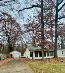 1268 N Clare Avenue, Hayes Twp, MI 48625