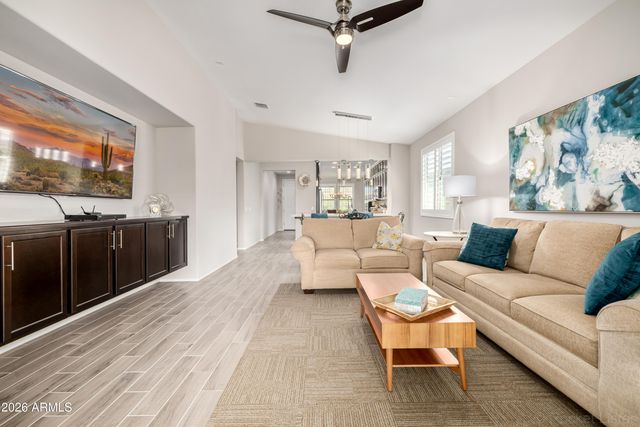 511 E PASARO Drive, Phoenix, AZ 85085