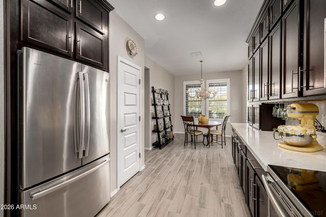 511 E PASARO Drive, Phoenix, AZ 85085