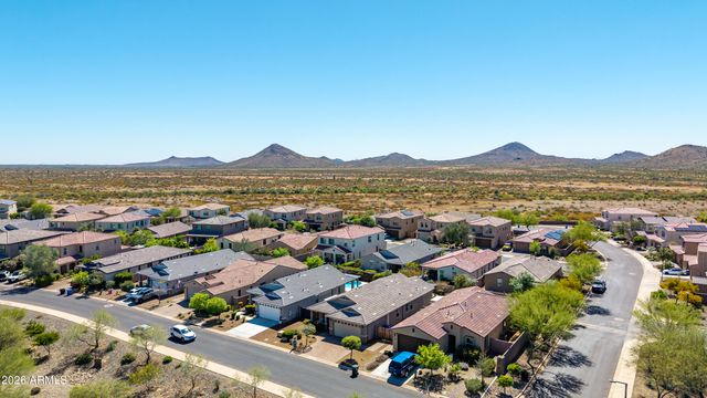 511 E PASARO Drive, Phoenix, AZ 85085