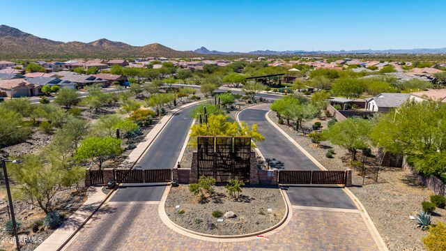 511 E PASARO Drive, Phoenix, AZ 85085