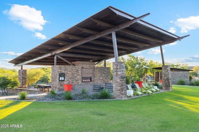 511 E PASARO Drive, Phoenix, AZ 85085