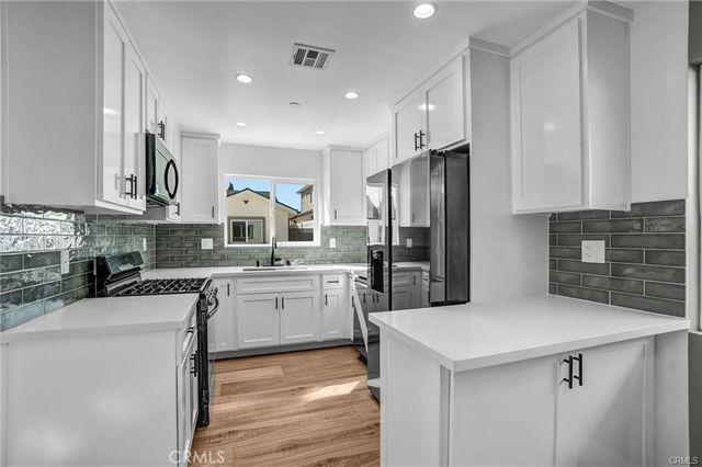 2124 W 238th Street A, Torrance, CA 90501