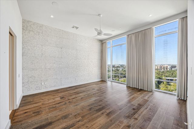 3331 D'amico Street 1003, Houston, TX 77019