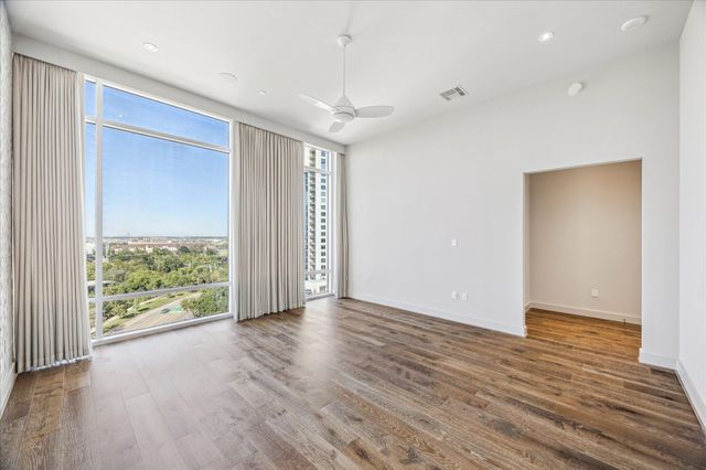 3331 D'amico Street 1003, Houston, TX 77019