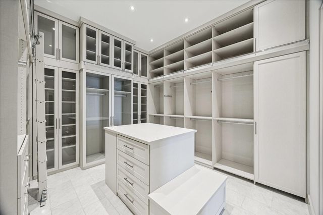 3331 D'amico Street 1003, Houston, TX 77019