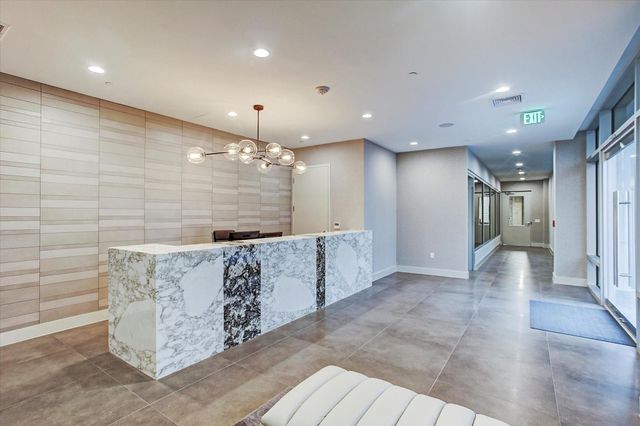 3331 D'amico Street 1003, Houston, TX 77019