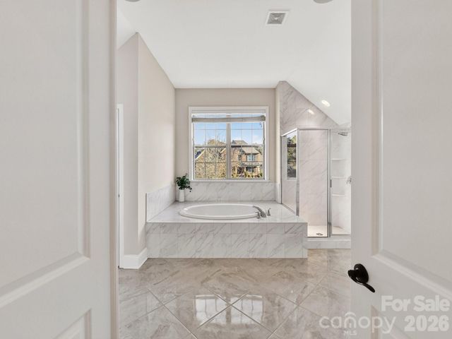 1012 Golden Bell Drive, Waxhaw, NC 28173