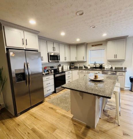 150 Hickory Ridge Ln, Hartsville, TN 37074