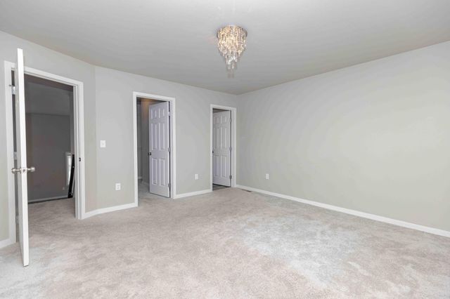 7344 22nd Street S, Fargo, ND 58104