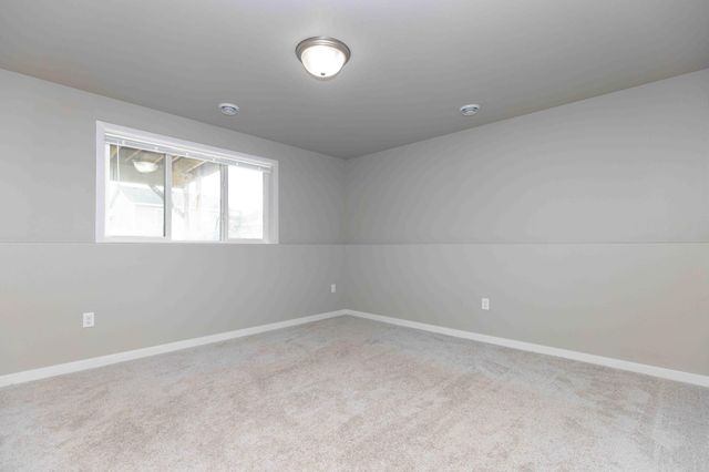 7344 22nd Street S, Fargo, ND 58104