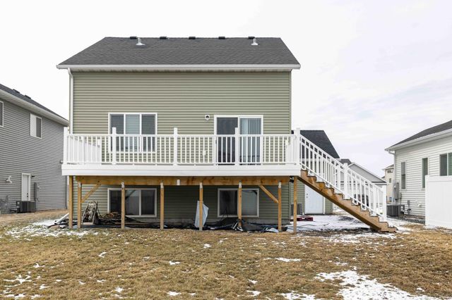 7344 22nd Street S, Fargo, ND 58104