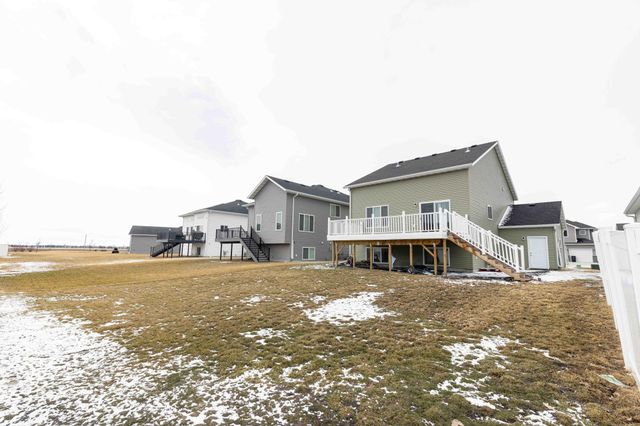 7344 22nd Street S, Fargo, ND 58104